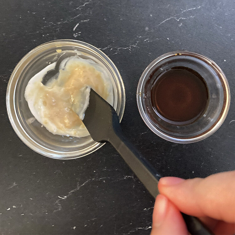 調味料はそれぞれ混ぜ合わせます。