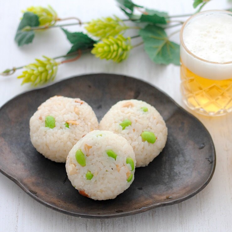 簡単! 枝豆とナッツのビール炊き込みご飯