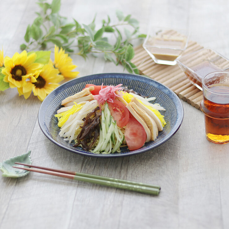 甘辛厚揚げが主役!2種のタレで楽しむ冷やし中華